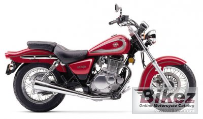 2001 Suzuki GZ 250 Marauder photo